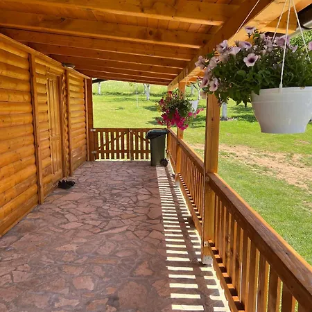 Forest House Vikendica Vares